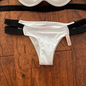 Victoria's Secret Swim - Victoria Secret Bikini Victoria's Secret Swim - Victoria Secret Bikini